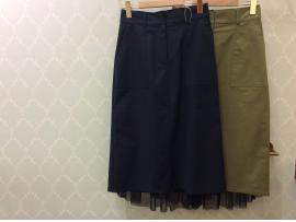 プラチノロッサ★バックコンシャスなスカート!