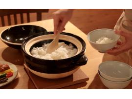 つやつやご飯と温かい食卓