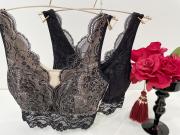 ☆リッチに包みこむ、大人のナイトブラ☆