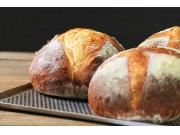 【2/11～2/13】「もちもちブール」と「ふんわりバターメロンパン」がお買い得！