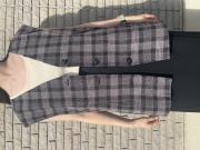 存在からのある生地感。チェック柄ベスト！