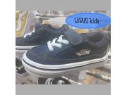 ⭐︎kids vans⭐︎