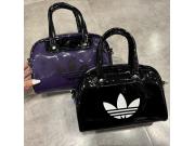 ★ADIDAS　ミニバッグ★