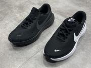 NIKEの定番ランニングシューズ