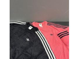 ★新作！ADIDASニットご紹介★