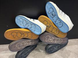 ★ADIDAS から新作シューズのご紹介！！