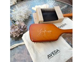 予約特典有り『AVEDAパドルブラシ刻印サービス』