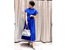 新作ワンピース入荷しました♪