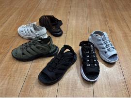 ★ADIDASから新作サンダルご紹介★