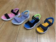 ★SKECHERSから新作シューズご紹介★