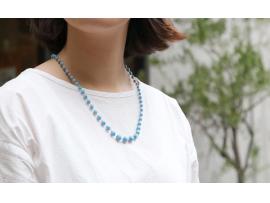 糸だけでつくられた刺繍アクセサリー
